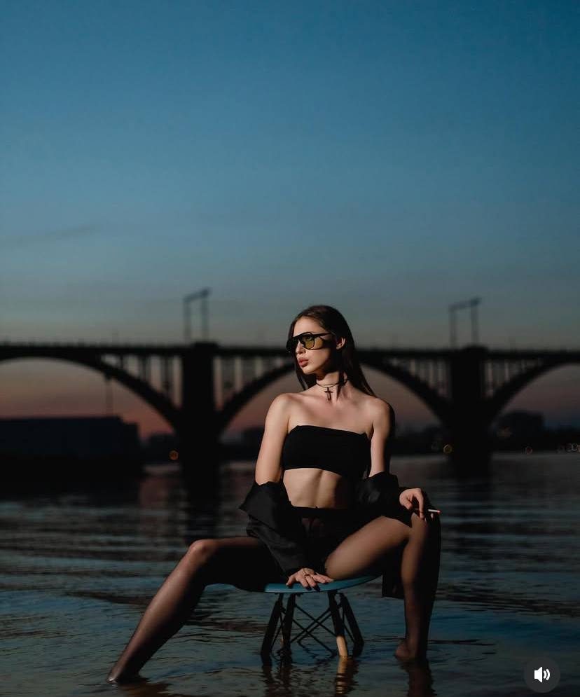 Talent gallery photo