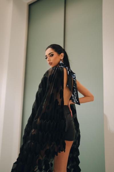 Yara B. gallery photo